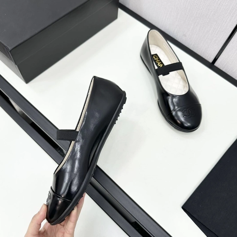 Fashionable Chxnxl Flat Shoes 121028