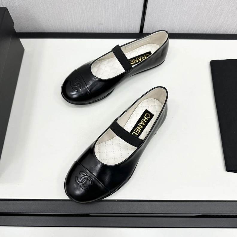 Fashionable Chxnxl Flat Shoes 121028