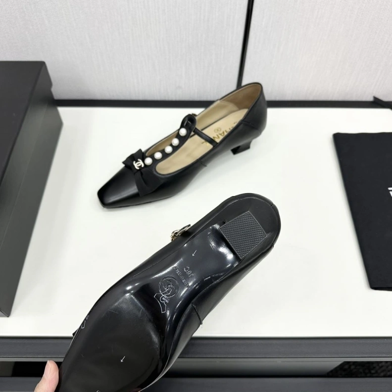 Versatile Chxnxl High Heels 120803