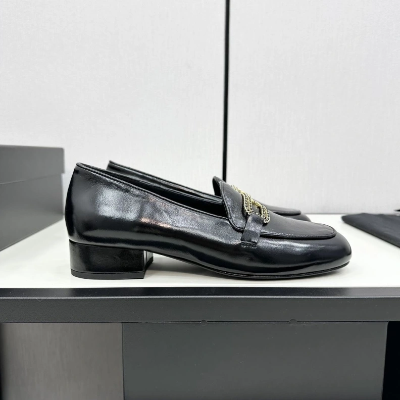 Refined Chxnxl Leather Shoes 120721