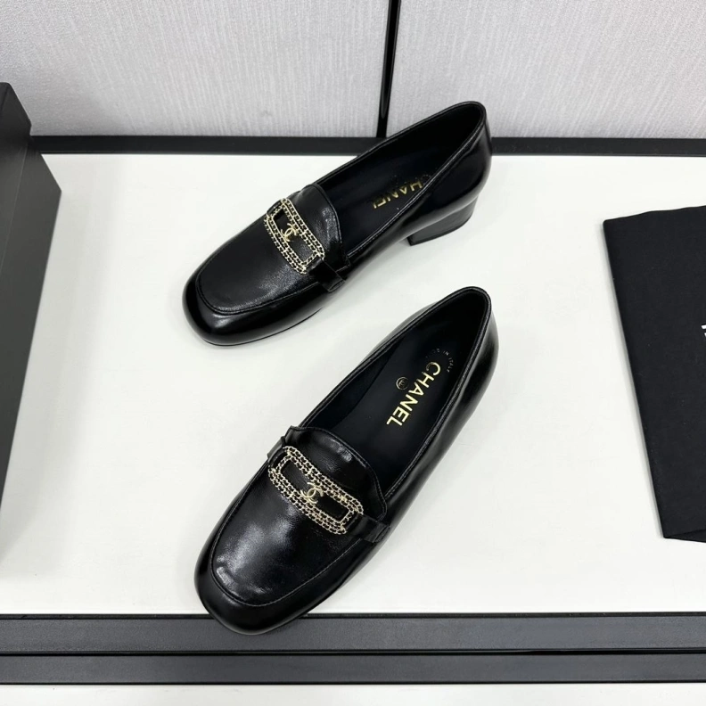 Refined Chxnxl Leather Shoes 120721