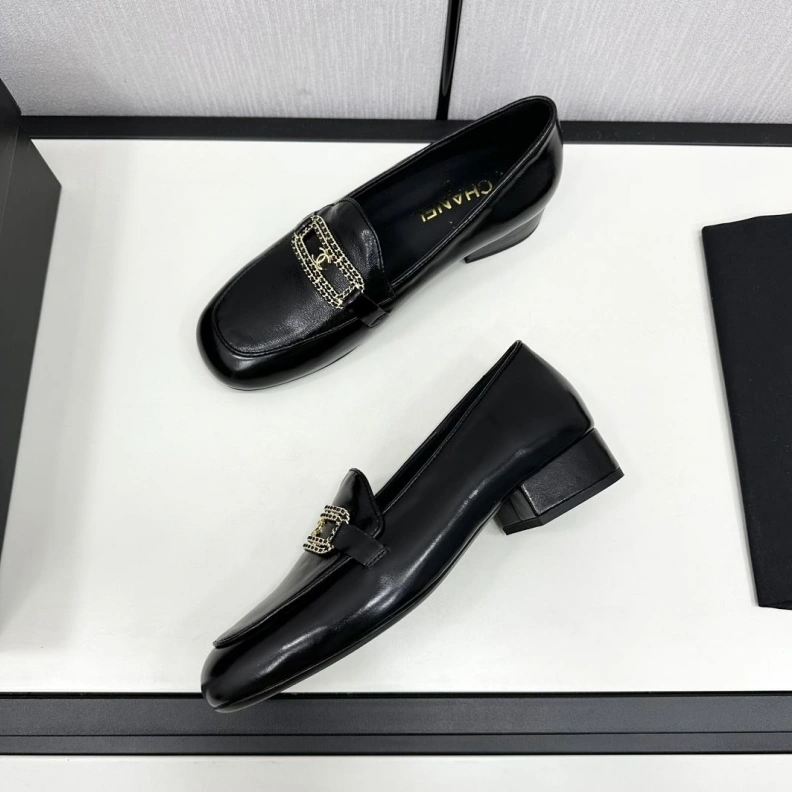 Refined Chxnxl Leather Shoes 120721
