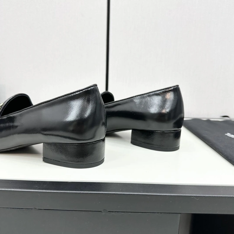 Refined Chxnxl Leather Shoes 120721