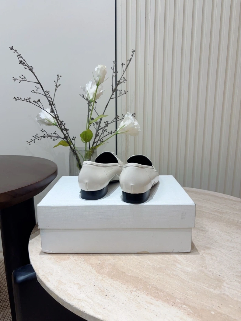 EyeCatching Cxlxne Leather Shoes 116155