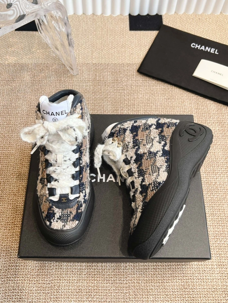 Bright Chxnxl Casual Shoes 121526