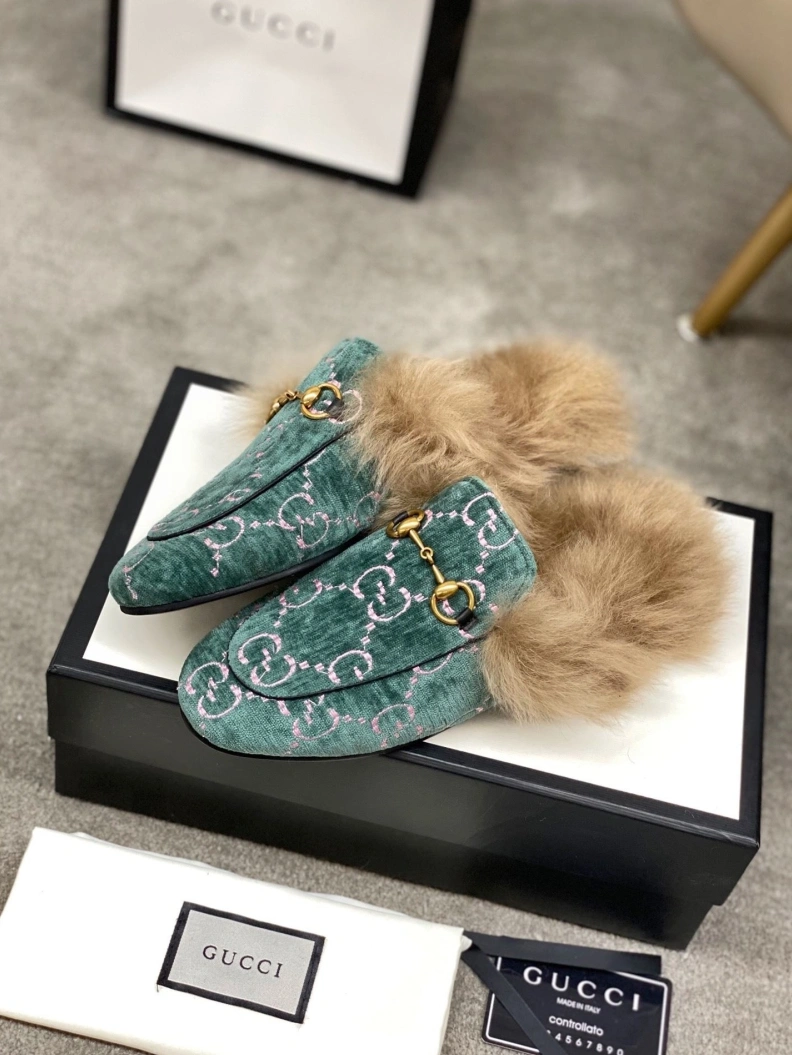 Gxccx Slippers UrbanStyle 157459