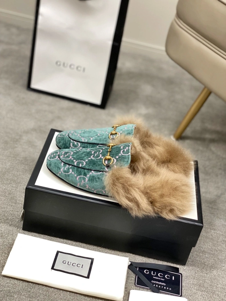 Gxccx Slippers UrbanStyle 157459