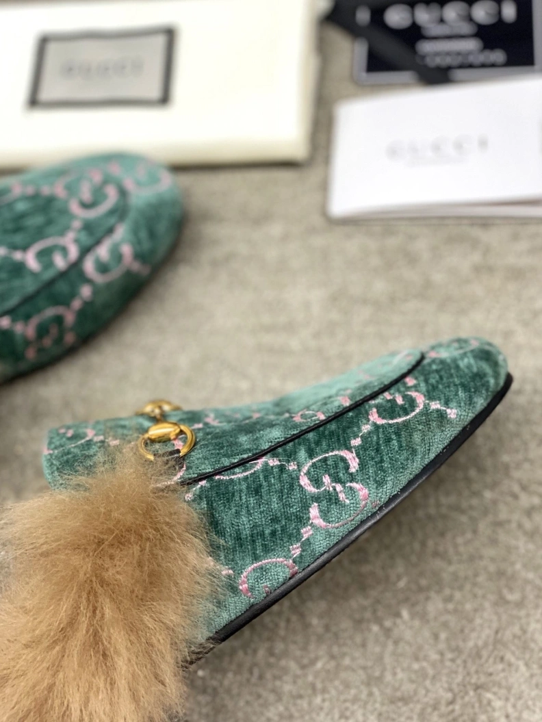 Gxccx Slippers UrbanStyle 157459