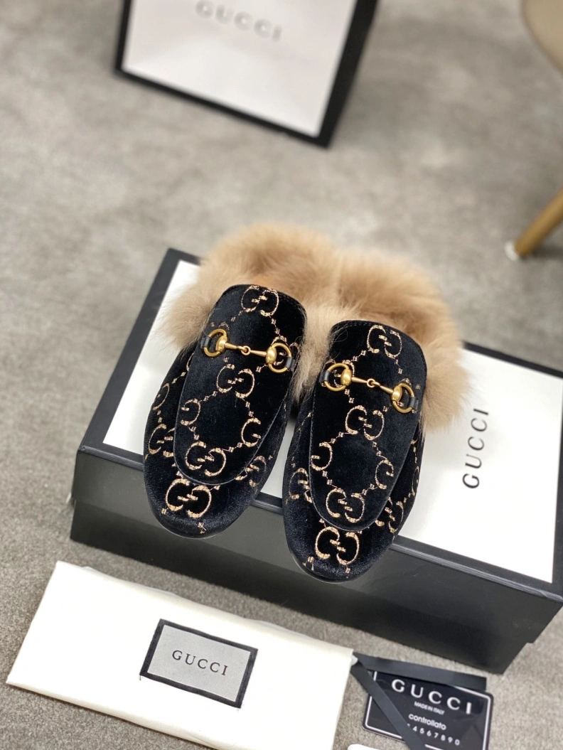 Sleek Gxccx Slippers 157457