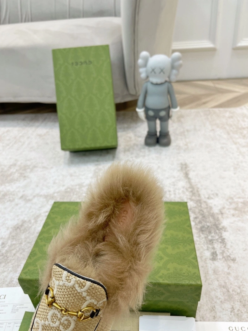 Gxccx Slippers Lightweight 157404