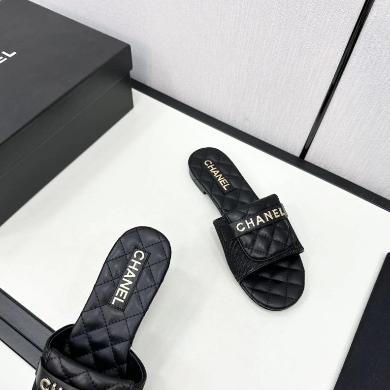 TopPick Chxnxl Slippers 120174