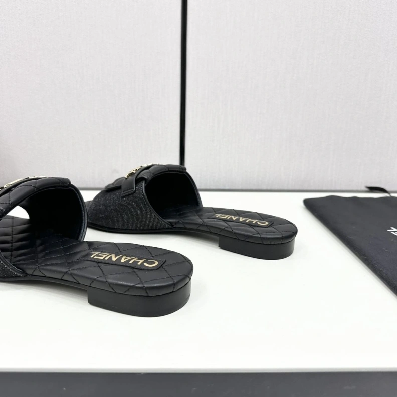 TopPick Chxnxl Slippers 120174