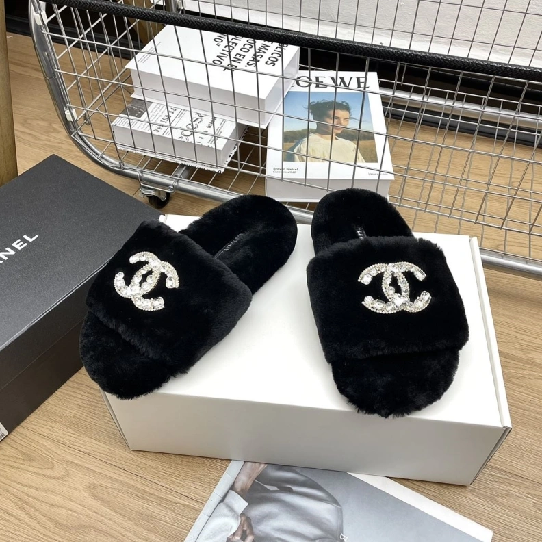 Chxnxl Slippers Sleek 120157