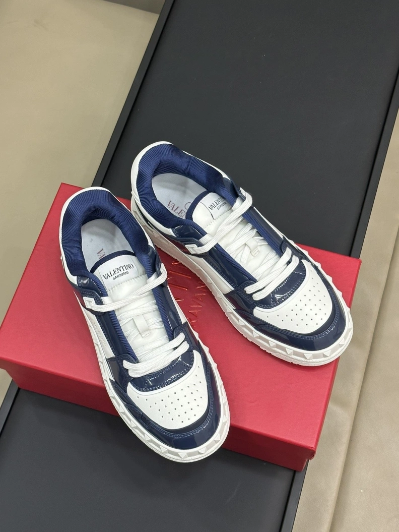 WellDesigned Vxlxntino Casual Shoes 229952