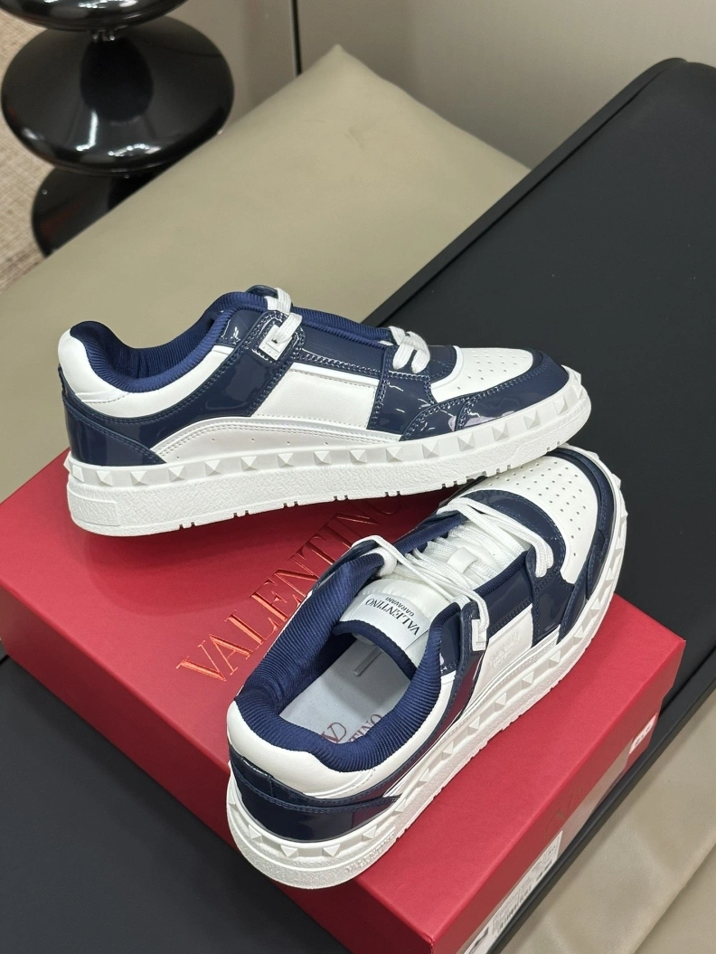 WellDesigned Vxlxntino Casual Shoes 229952