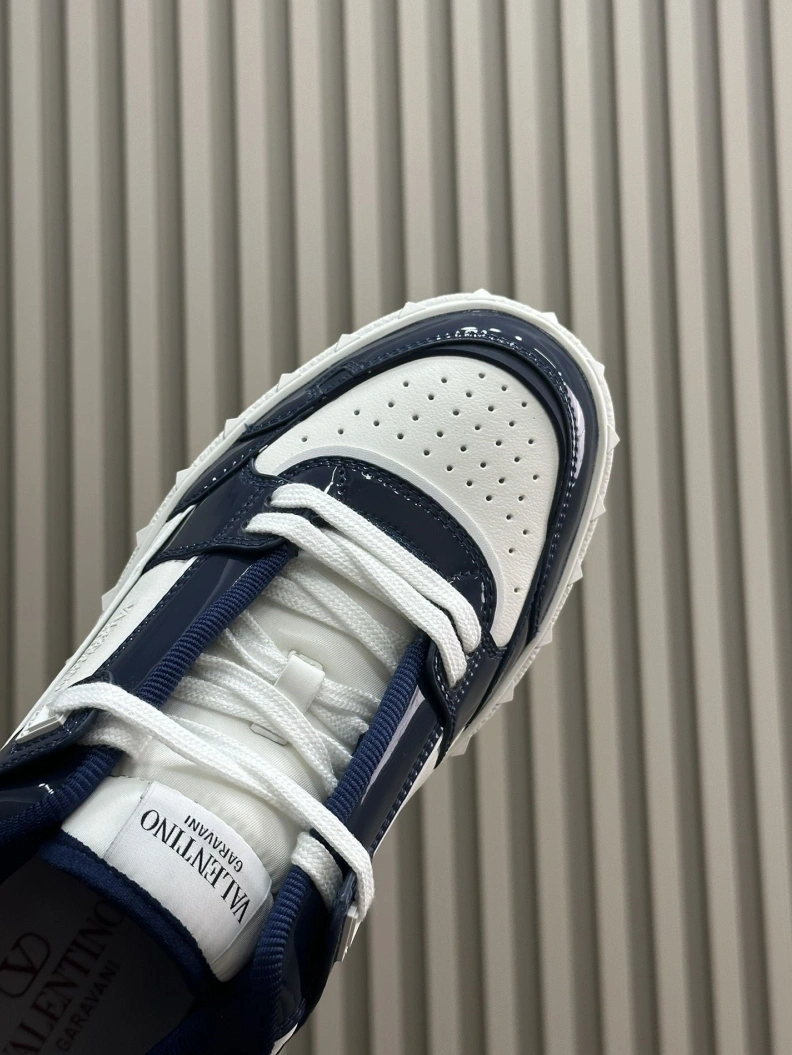 WellDesigned Vxlxntino Casual Shoes 229952