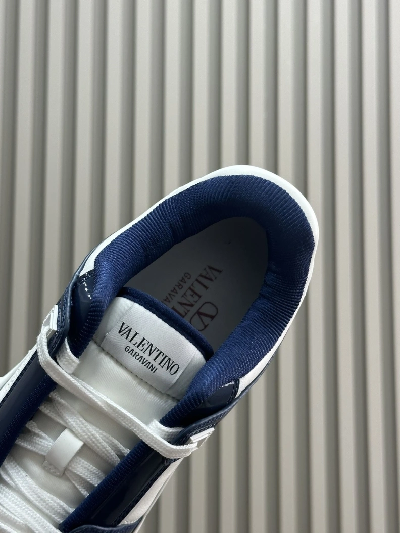 WellDesigned Vxlxntino Casual Shoes 229952