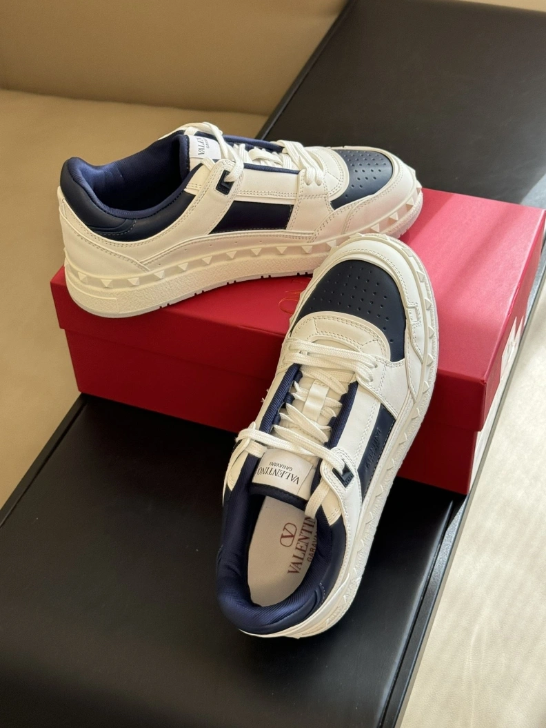 Fashionable Vxlxntino Casual Shoes 229943
