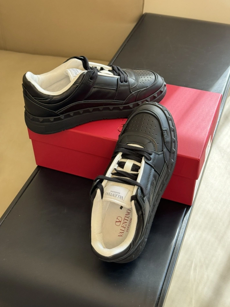 Vxlxntino Casual Shoes WellDesigned 229937