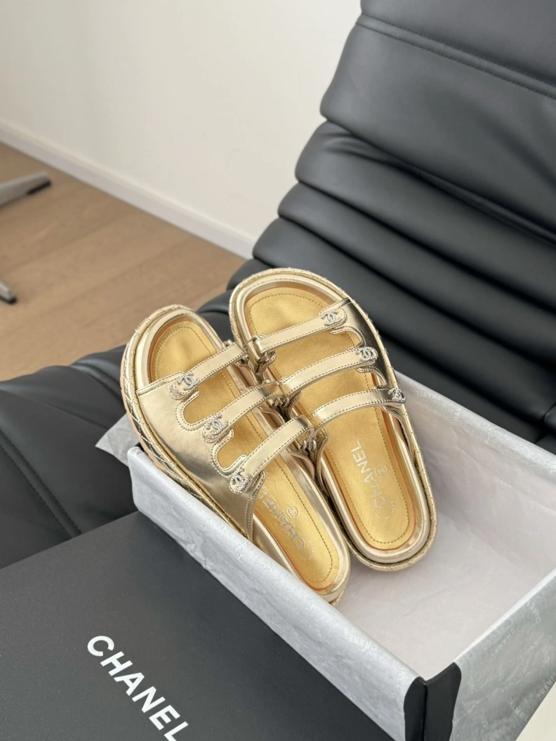 Refined Chxnxl Sandals 120634