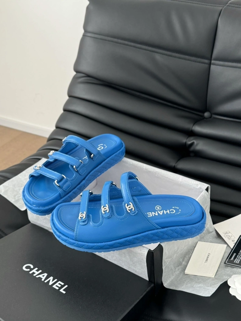 Flexible Chxnxl Sandals 120628