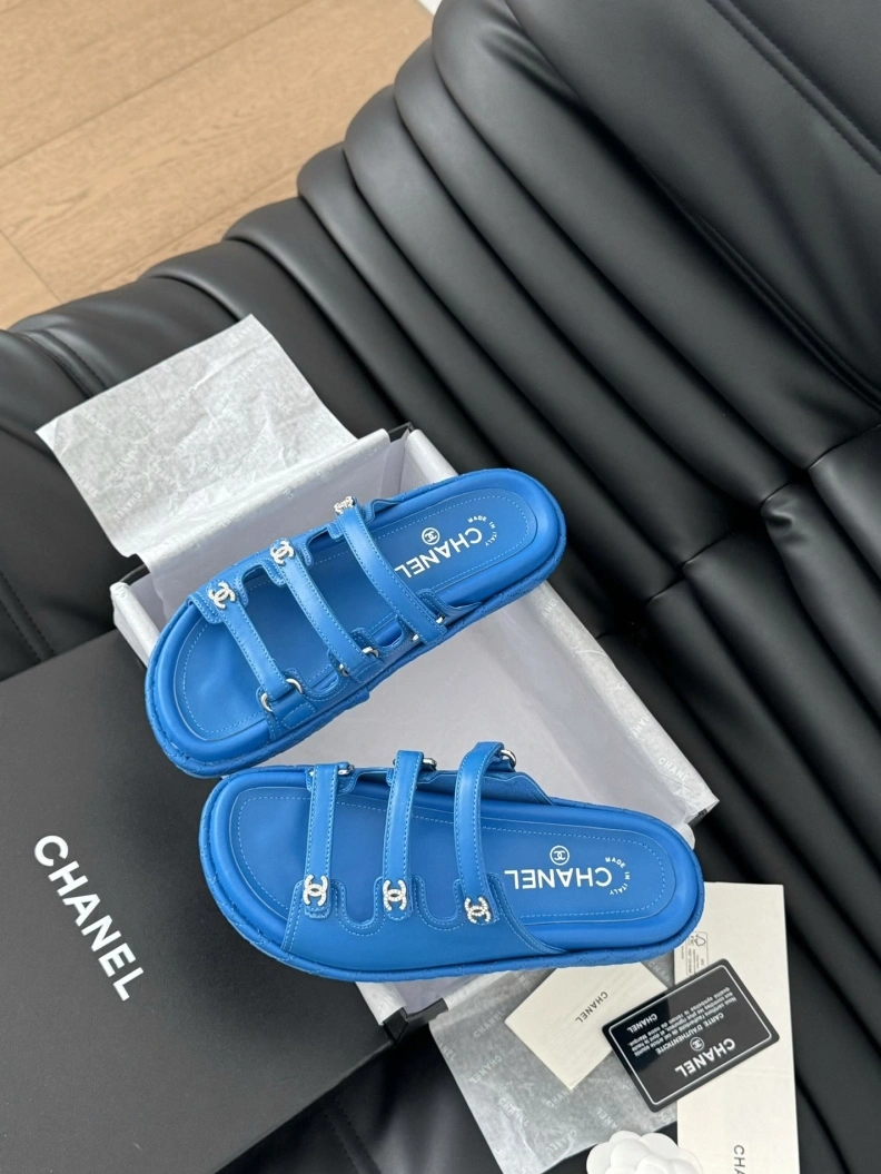 Flexible Chxnxl Sandals 120628