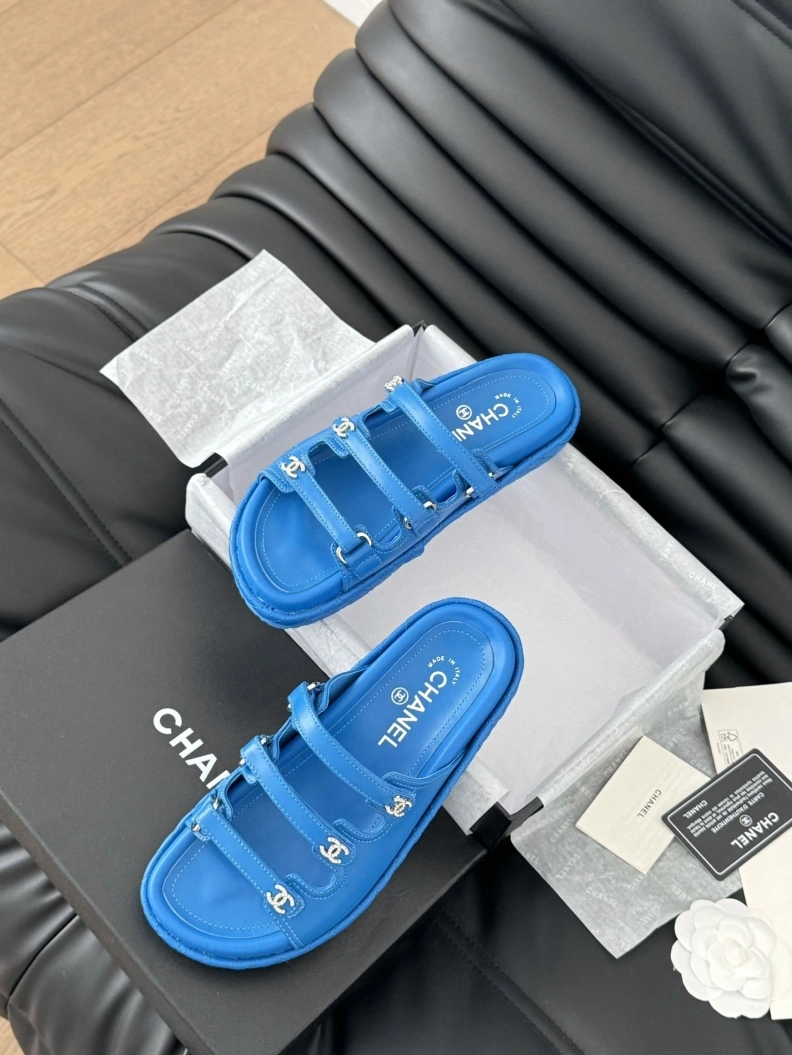 Flexible Chxnxl Sandals 120628