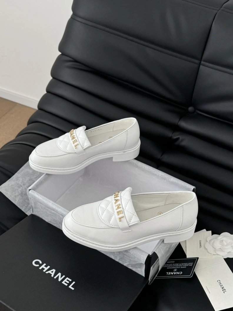 Durable Chxnxl Leather Shoes 120708