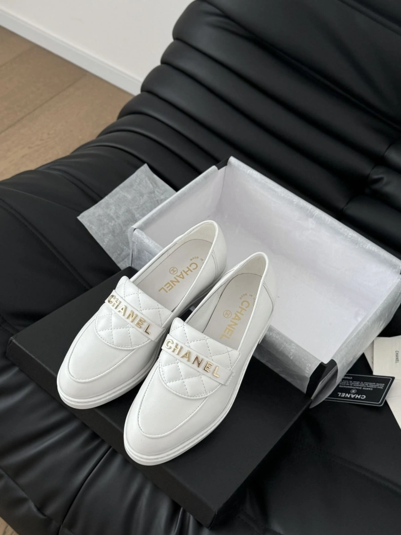 Durable Chxnxl Leather Shoes 120708