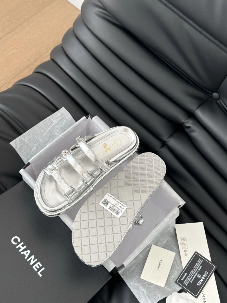 Classic Chxnxl Sandals 120627