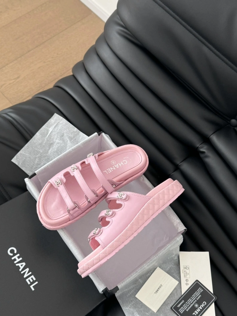 Efficient Chxnxl Sandals 120607