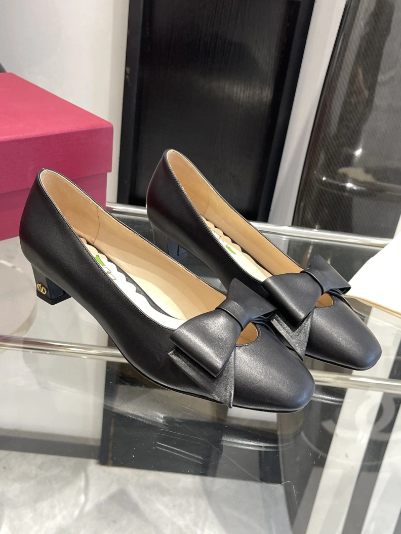 Trendy Vxlxntino flat shoes 229889