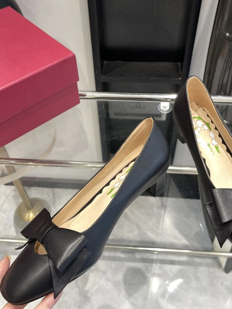 Trendy Vxlxntino flat shoes 229889