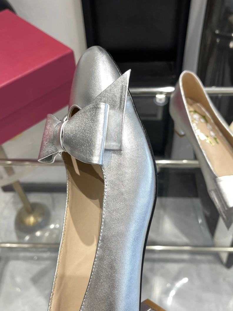 Resilient Vxlxntino flat shoes 229881