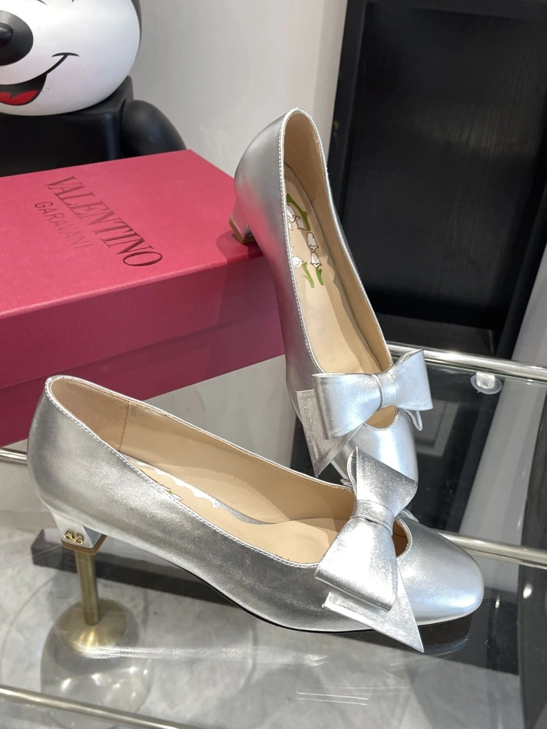 Resilient Vxlxntino flat shoes 229881