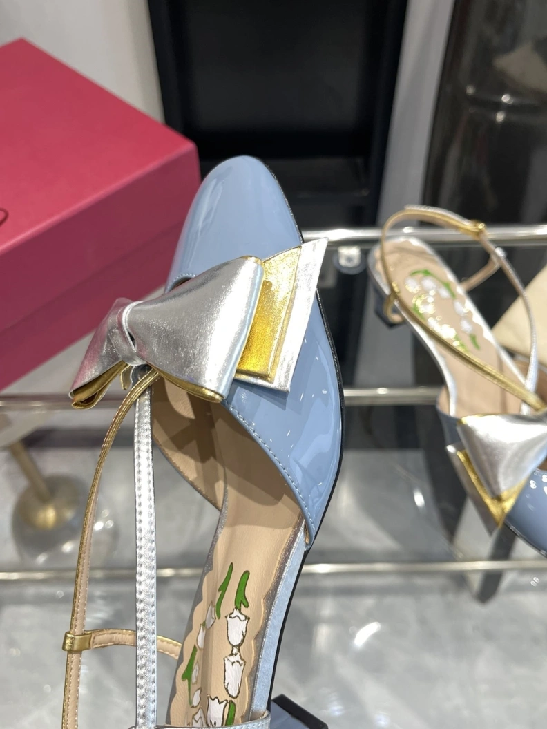 Trendy Vxlxntino Sandals 229759