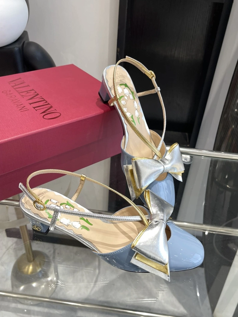Trendy Vxlxntino Sandals 229759