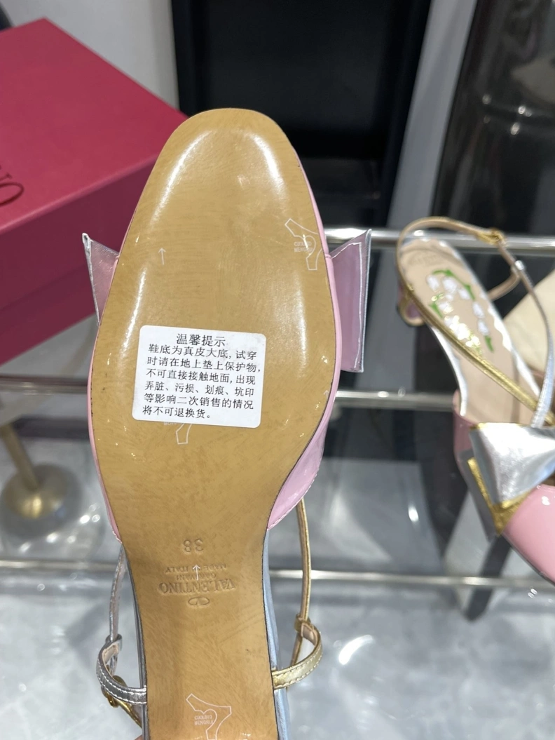 Efficient Vxlxntino Sandals 229753