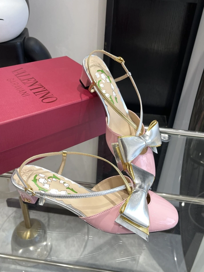Efficient Vxlxntino Sandals 229753