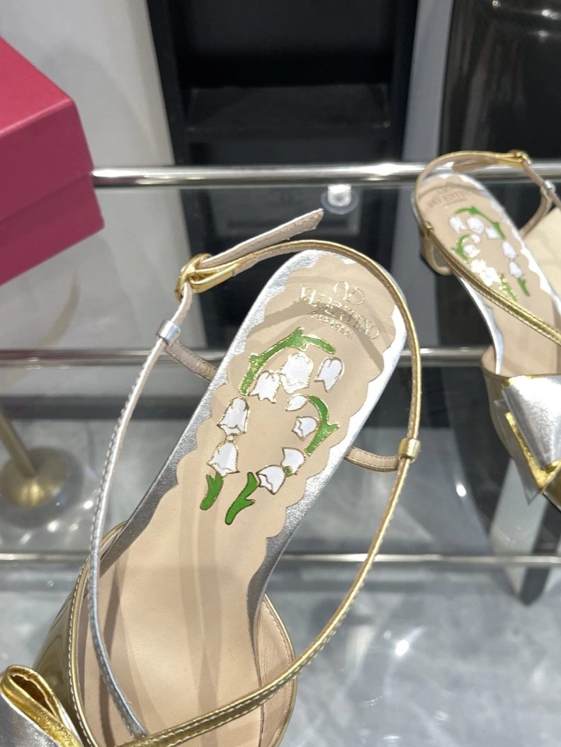 Minimalist Vxlxntino Sandals 229739
