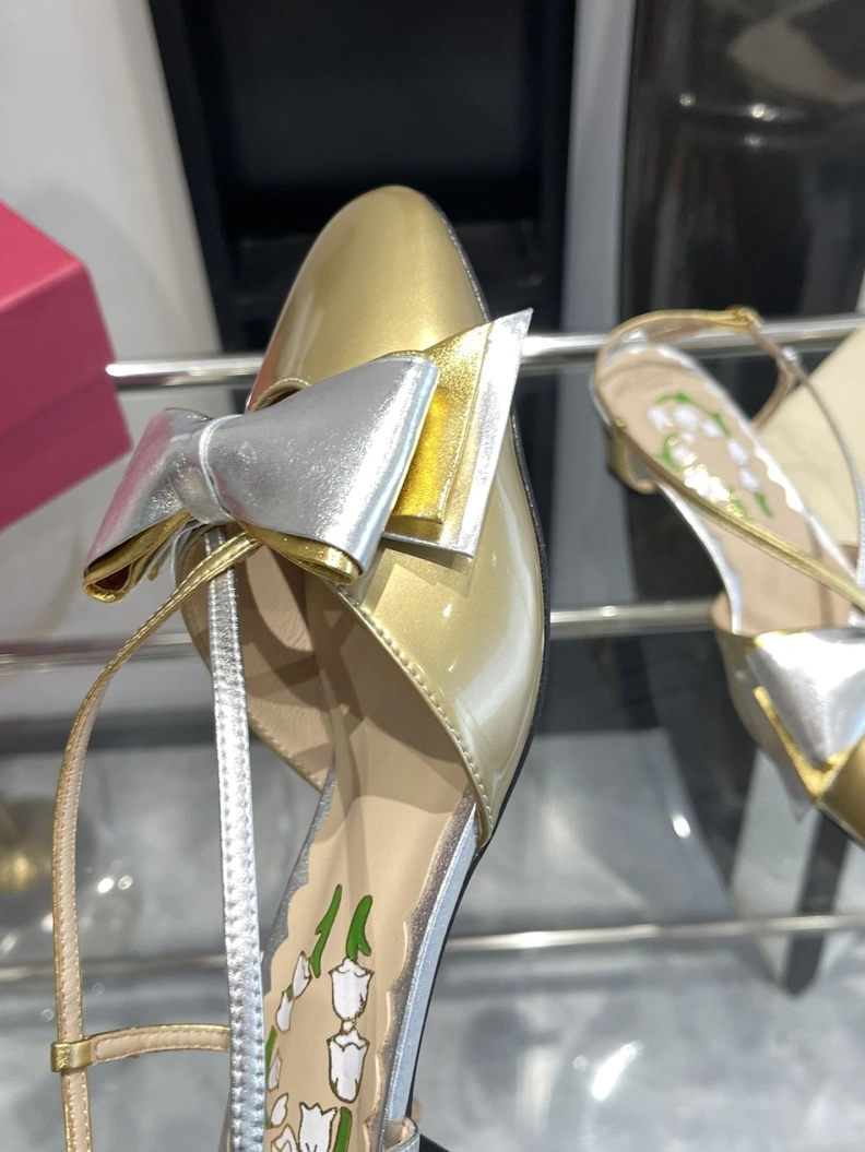 Minimalist Vxlxntino Sandals 229739
