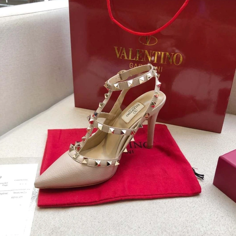 Trendy Vxlxntino Sandals 229763