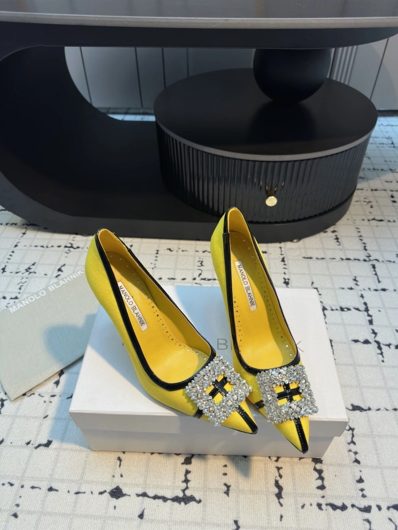 Mxnxlo Blxhnxk flat shoes UrbanStyle 193014