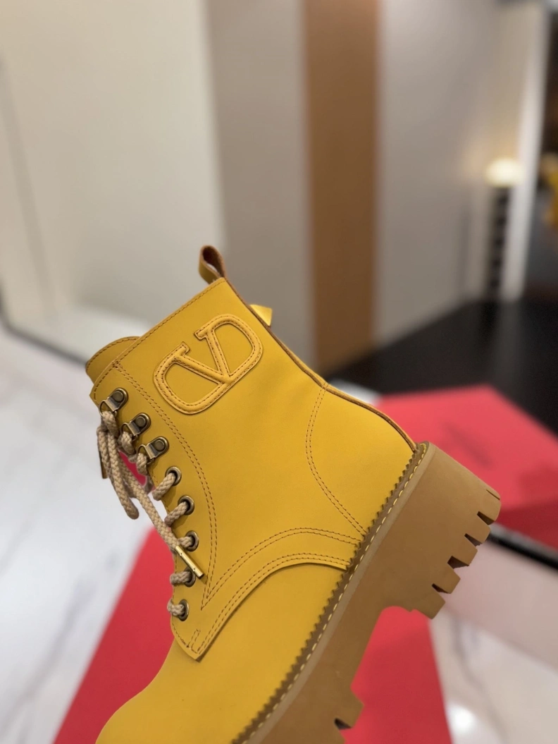 Vxlxntino Boots EyeCatching 229974