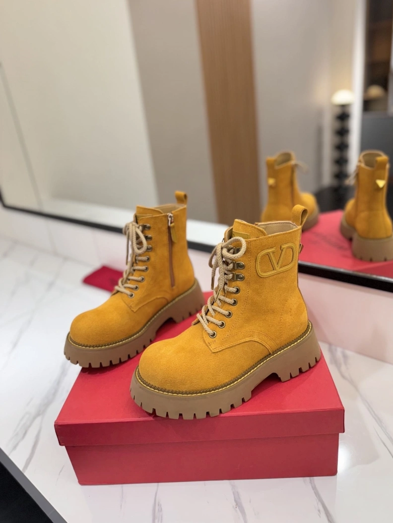 Comfortable Vxlxntino Boots 229968