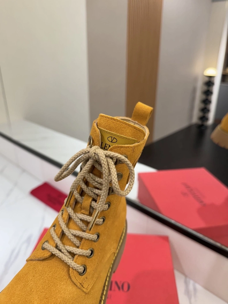 Comfortable Vxlxntino Boots 229968