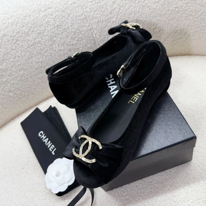 Minimalist Chxnxl Flat Shoes 121026