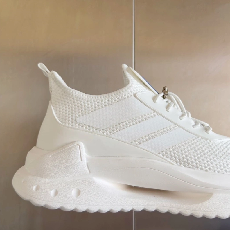 GoodFit Mxnclxr Sneakers 197519