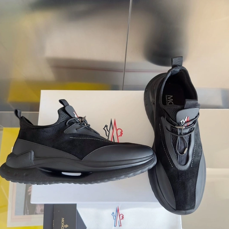 Refined Mxnclxr Sneakers 197516