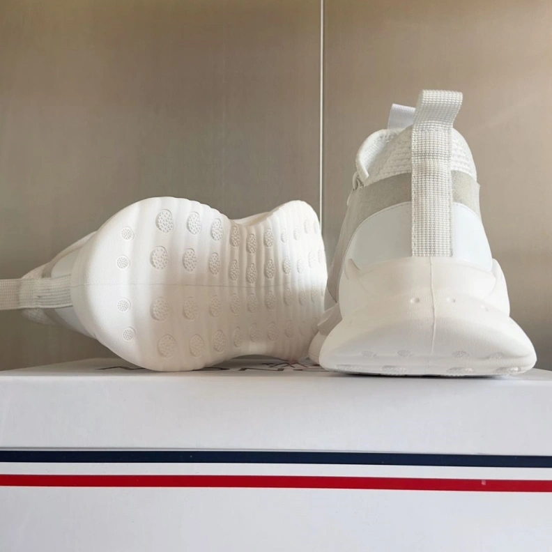 Mxnclxr Sneakers Flexible 197515